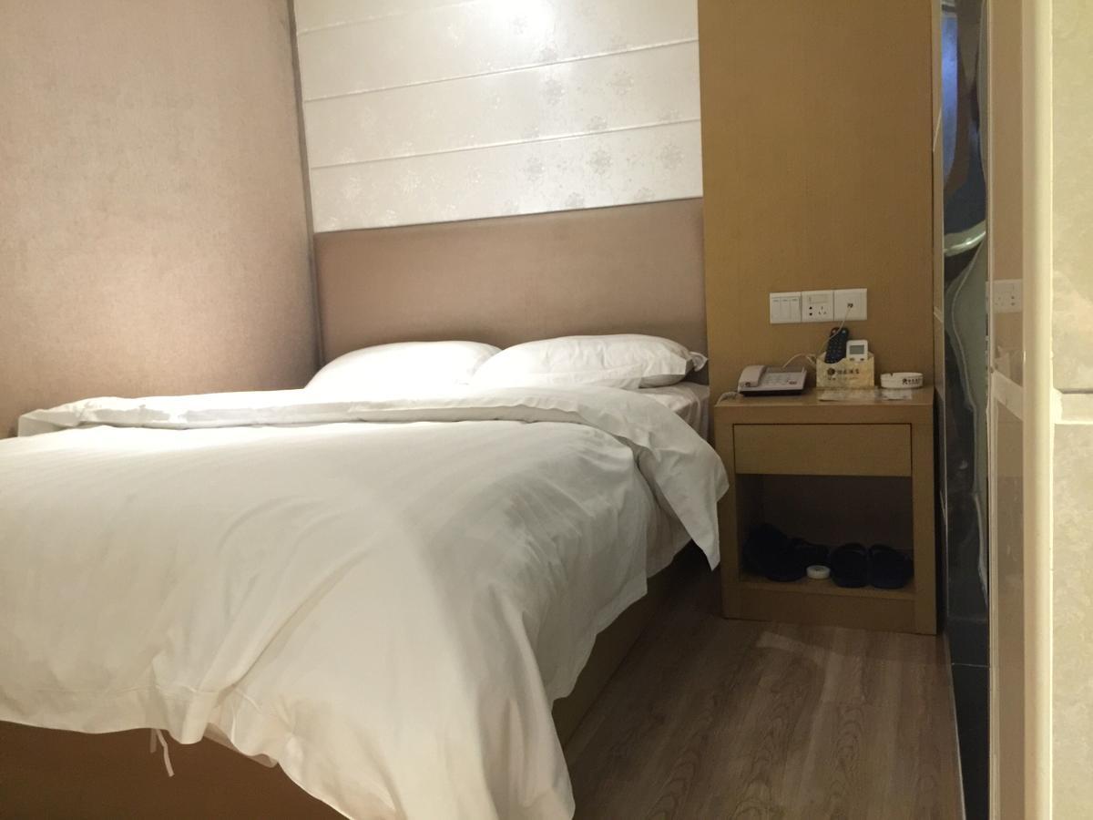 Yile Hotel Guangzhou Exterior photo